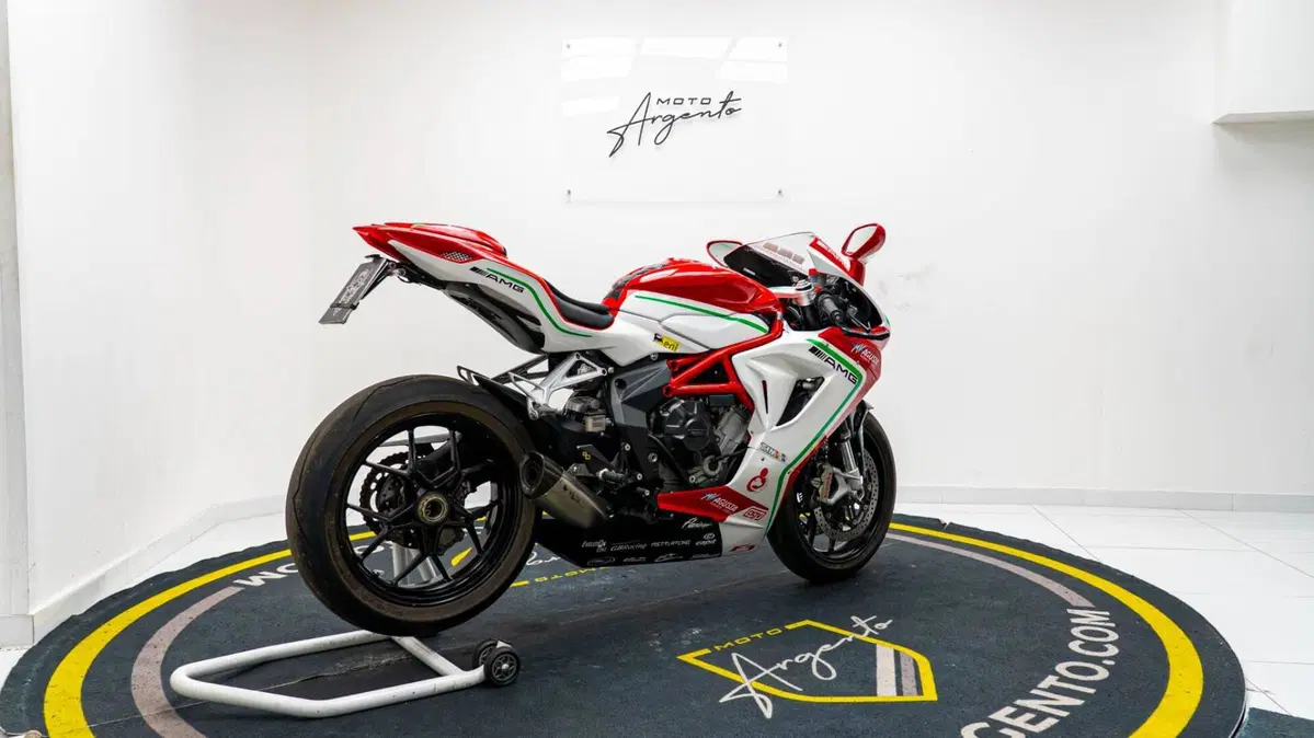 MV Agusta F3 800 EAS (2013 - 15) (10)