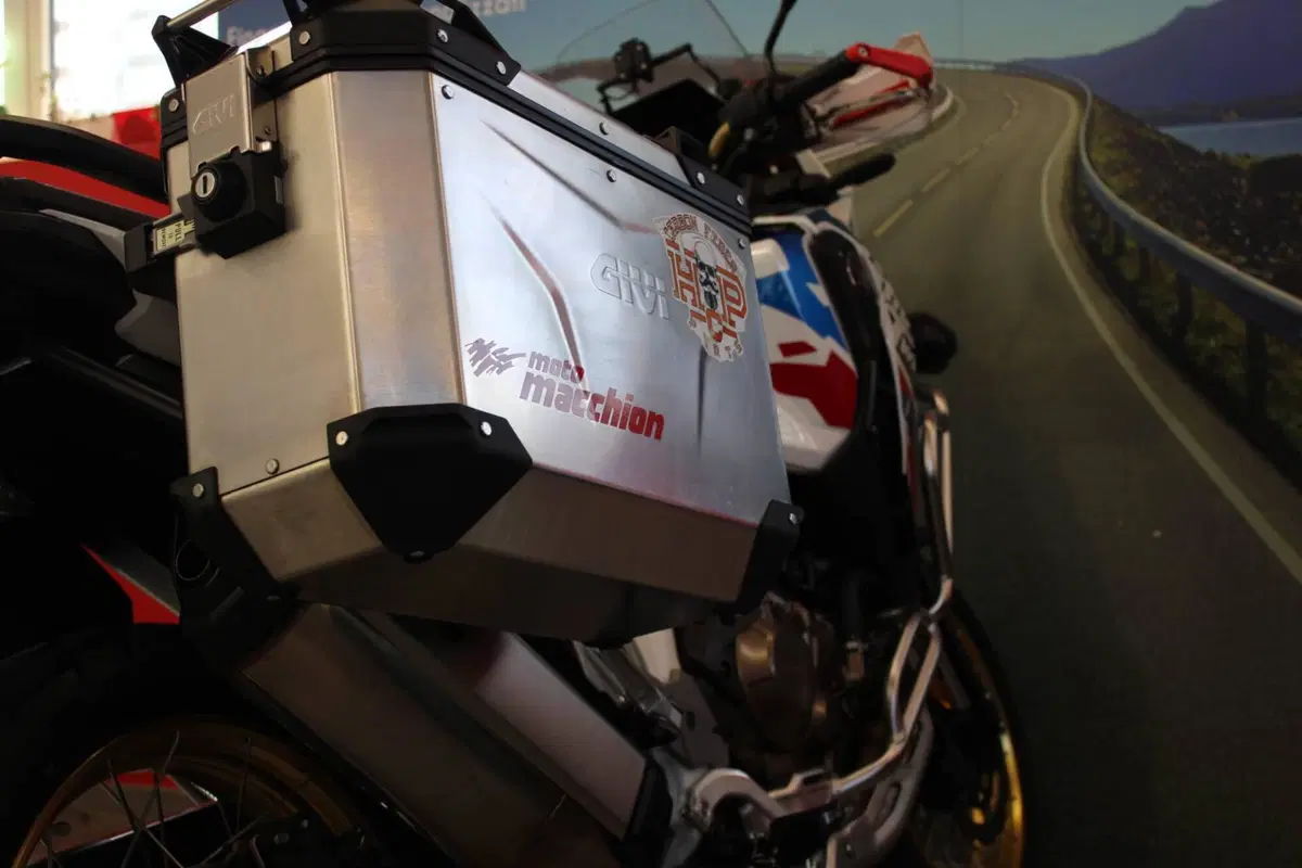 Honda Africa Twin CRF 1100L Adventure Sports (2024 - 26) (18)