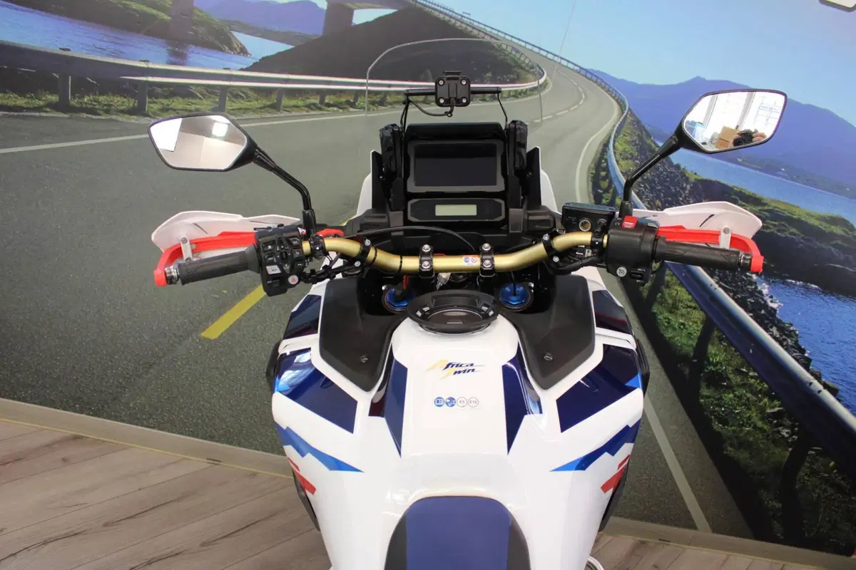 Honda Africa Twin CRF 1100L Adventure Sports (2024 - 26) (20)