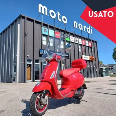 Vespa Vespa Elettrica 70 Red (2022 - 24) usata
