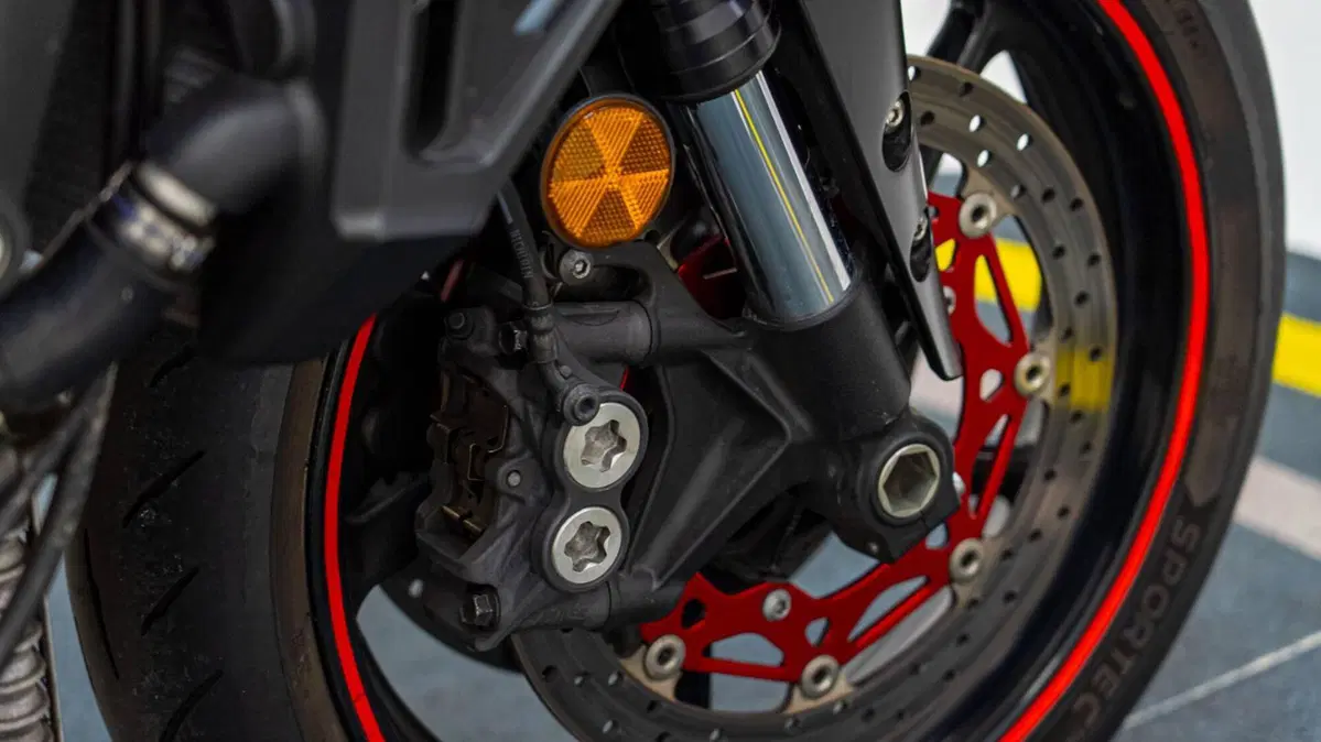 Yamaha MT-10 (2017 - 20) (18)