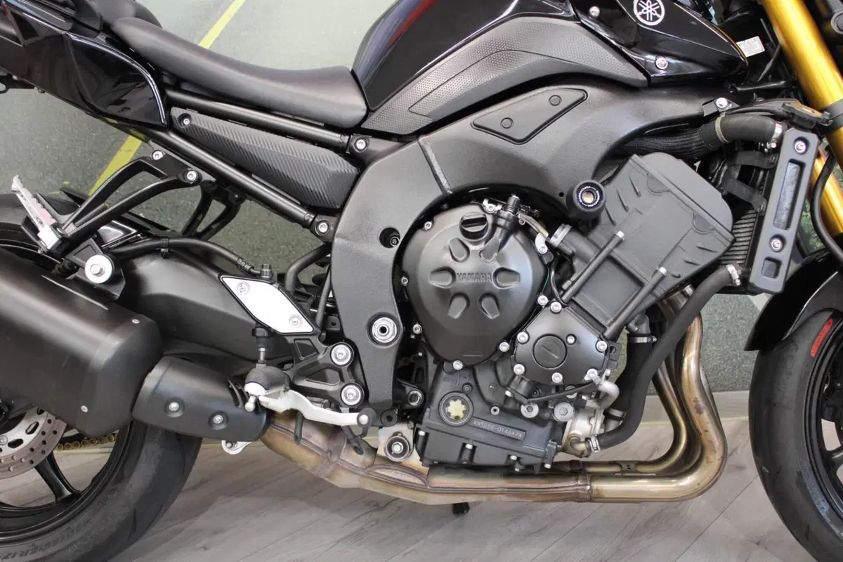 Yamaha FZ8 (2010 - 12) (13)