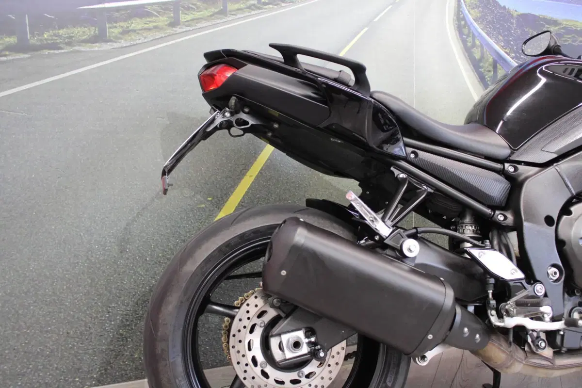 Yamaha FZ8 (2010 - 12) (14)