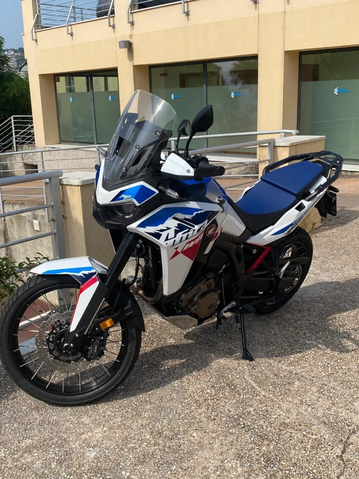 Honda Africa Twin CRF 1100L ES (2024 - 26) (3)