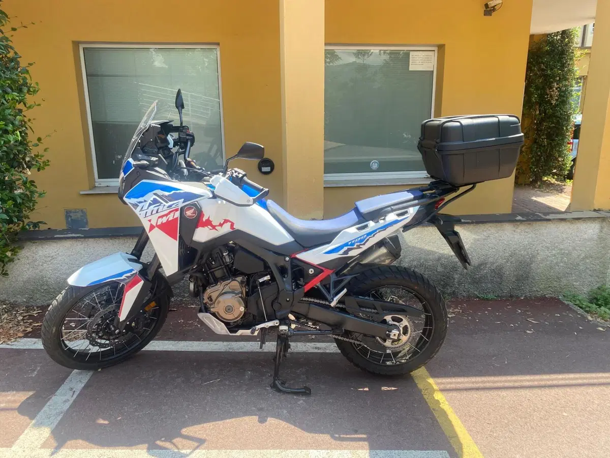 Honda Africa Twin CRF 1100L ES (2024 - 26) (7)