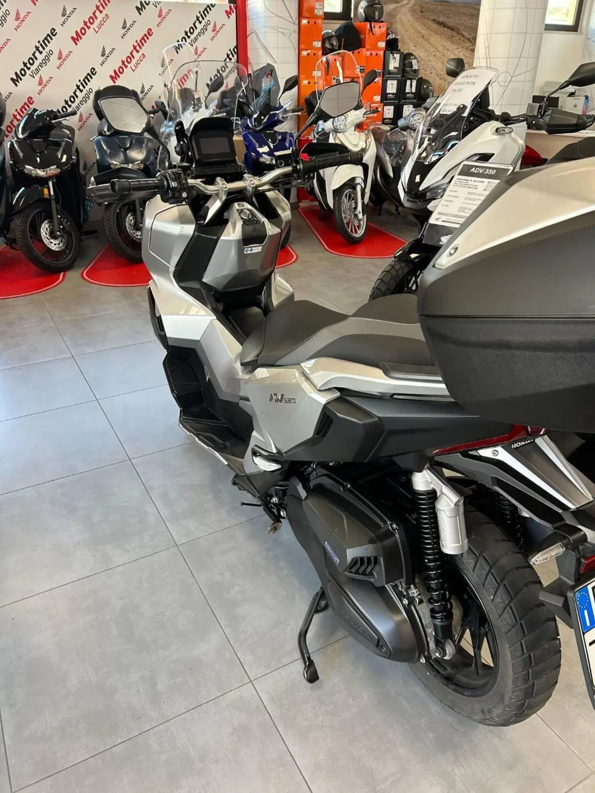 Honda ADV 350 (2022 - 24) (4)