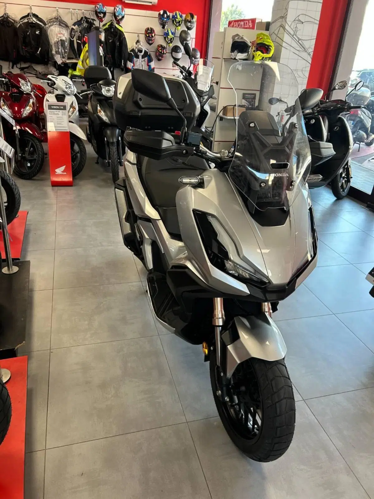 Honda ADV 350 (2022 - 24) (2)