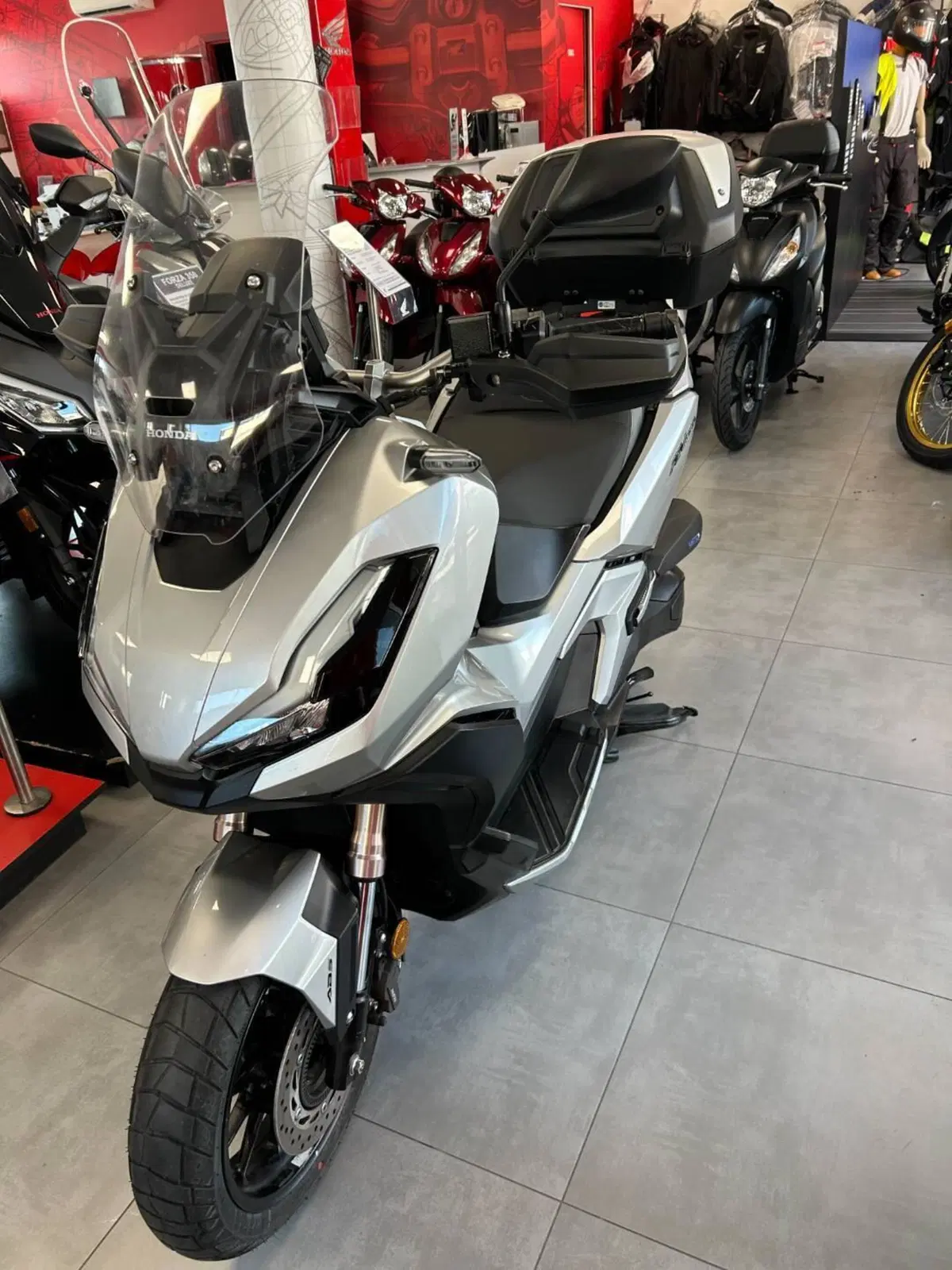 Honda ADV 350 (2022 - 24) (3)