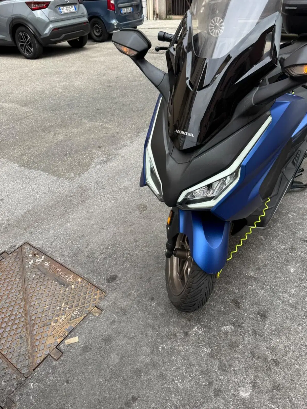 Honda Forza 350 (2022 - 24) (3)