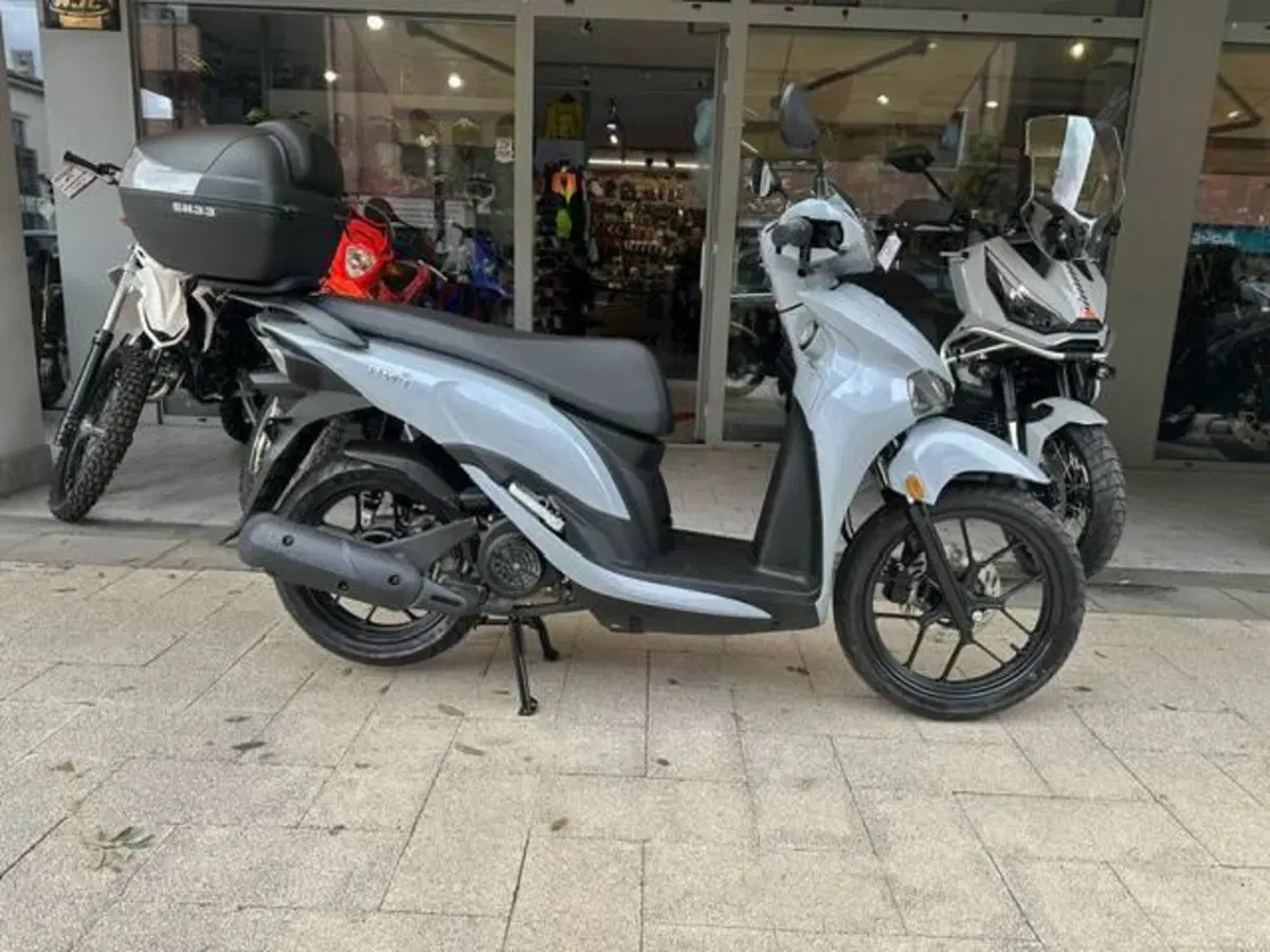 Sym BWT 125 (2026) (2)