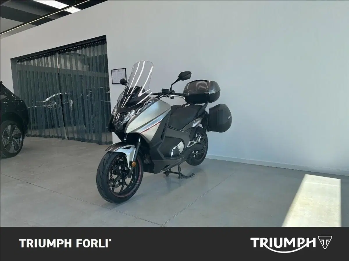 Honda Integra 750 DCT Sport (2017) (3)