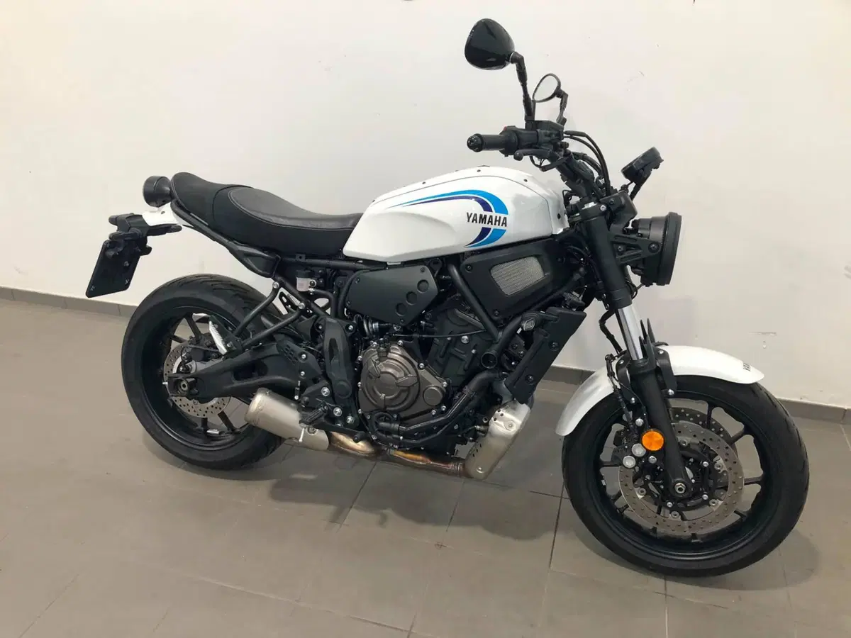 Yamaha XSR 700 (2022 - 26) (7)