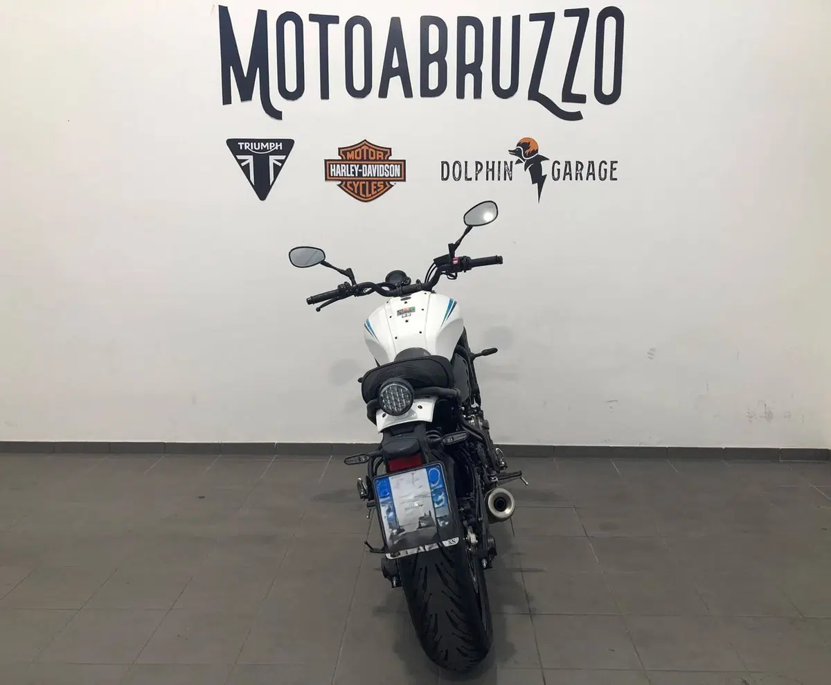 Yamaha XSR 700 (2022 - 26) (17)