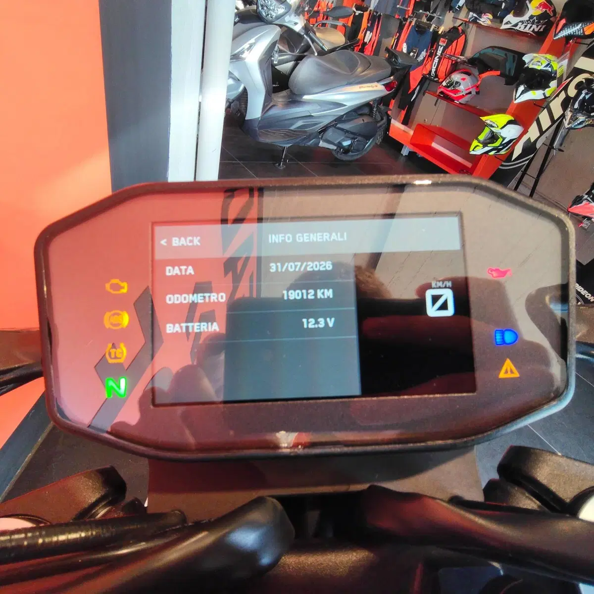 KTM 790 Duke L (2023 - 24) (4)