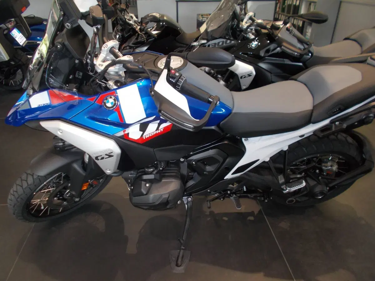 Bmw R 1300 GS Trophy (2023 - 26) (3)