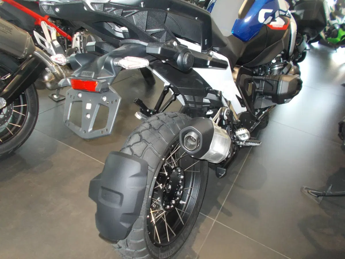 Bmw R 1300 GS Trophy (2023 - 26) (6)