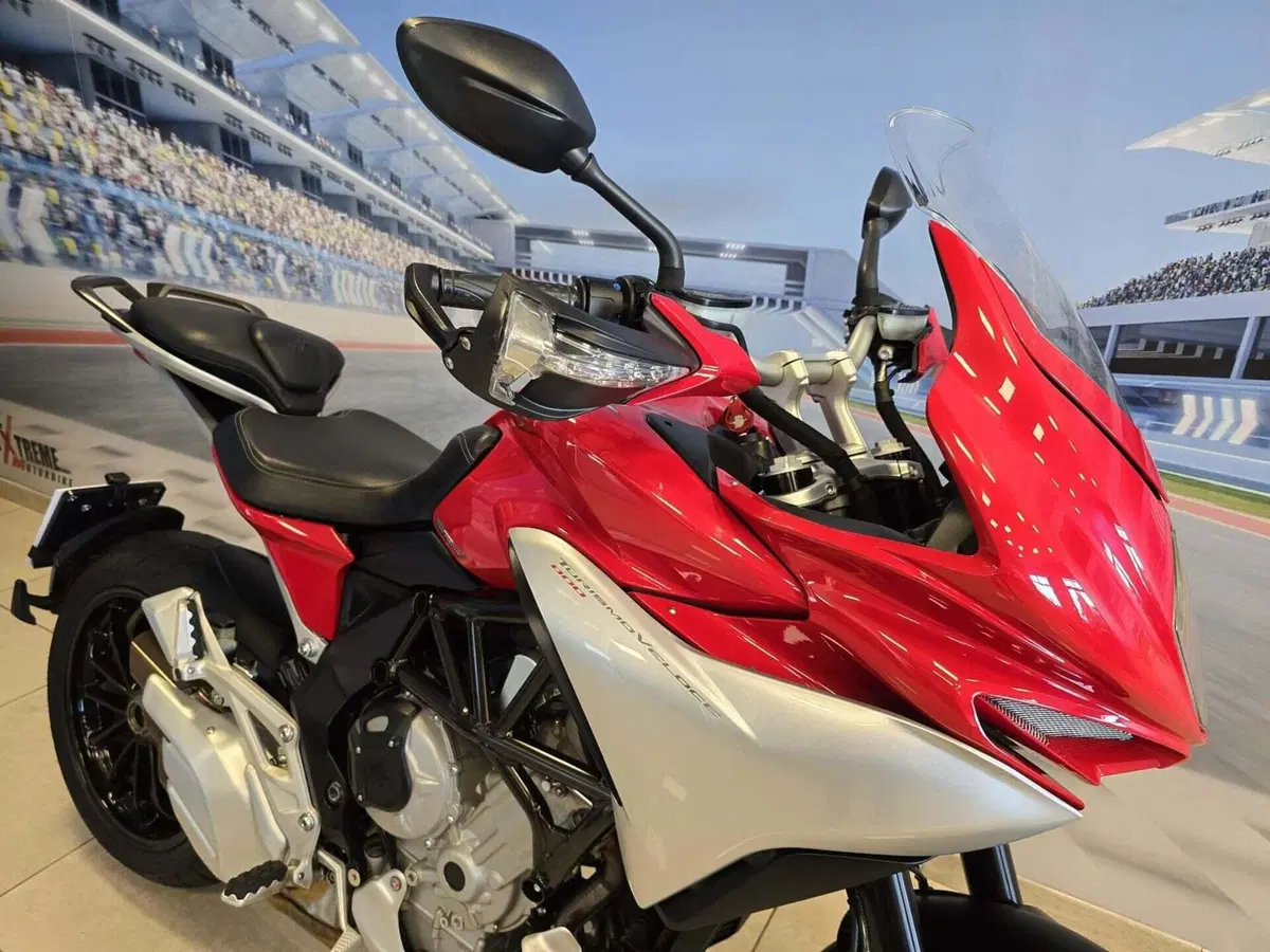 MV Agusta Turismo Veloce 800 (2014 - 16) (21)