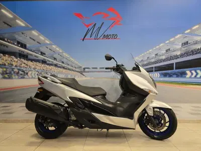 Suzuki Burgman 400 (2022 - 24) usata