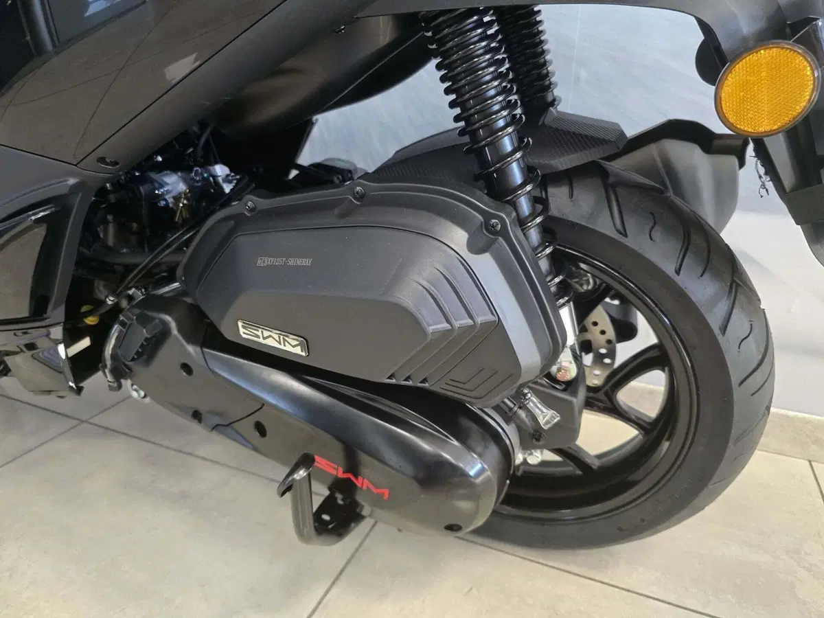Swm C-Fly 125 (2026) (7)