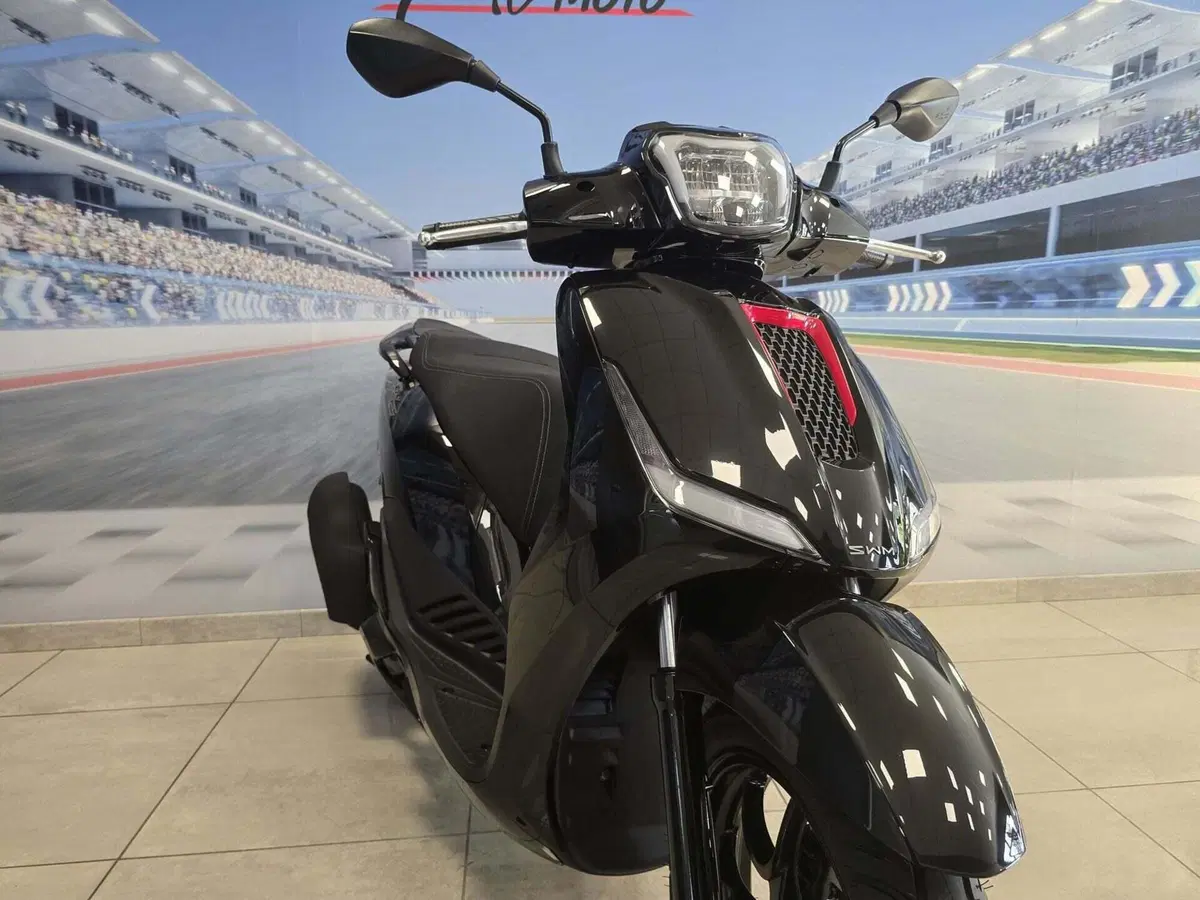 Swm C-Fly 125 (2026) (10)