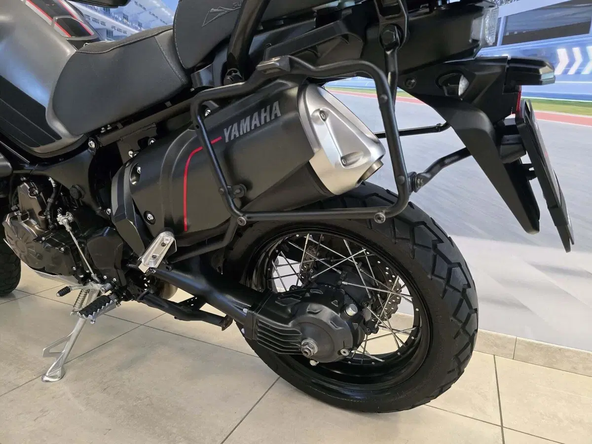 Yamaha XT1200Z Super Ténéré ABS (2015 - 16) (8)
