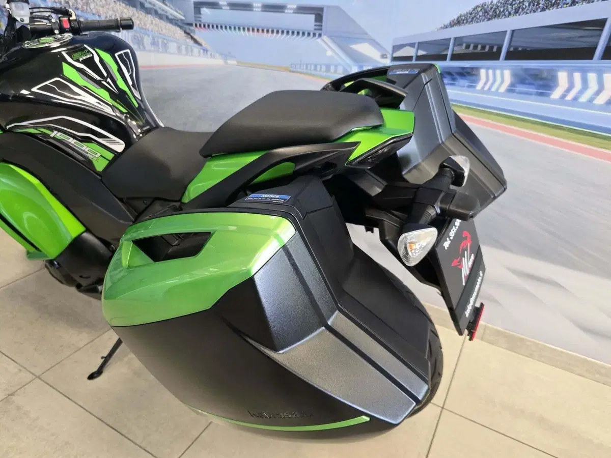Kawasaki Z 1000 SX ABS (2014 - 16) (8)