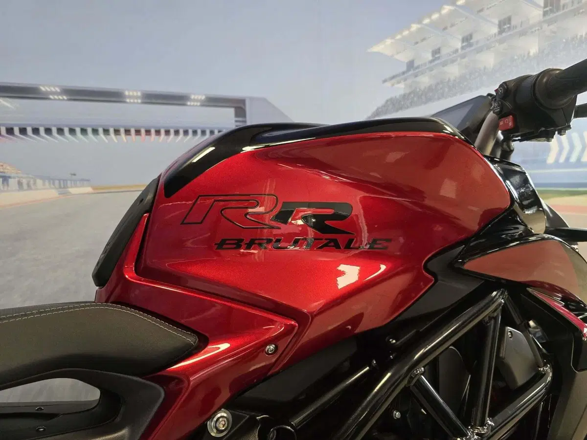 MV Agusta Brutale 800 RR (2021 - 25) (12)
