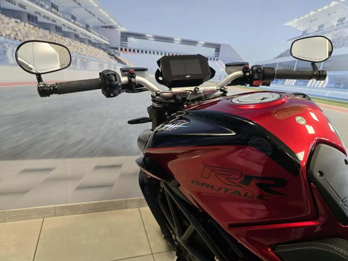 MV Agusta Brutale 800 RR (2021 - 25) (16)