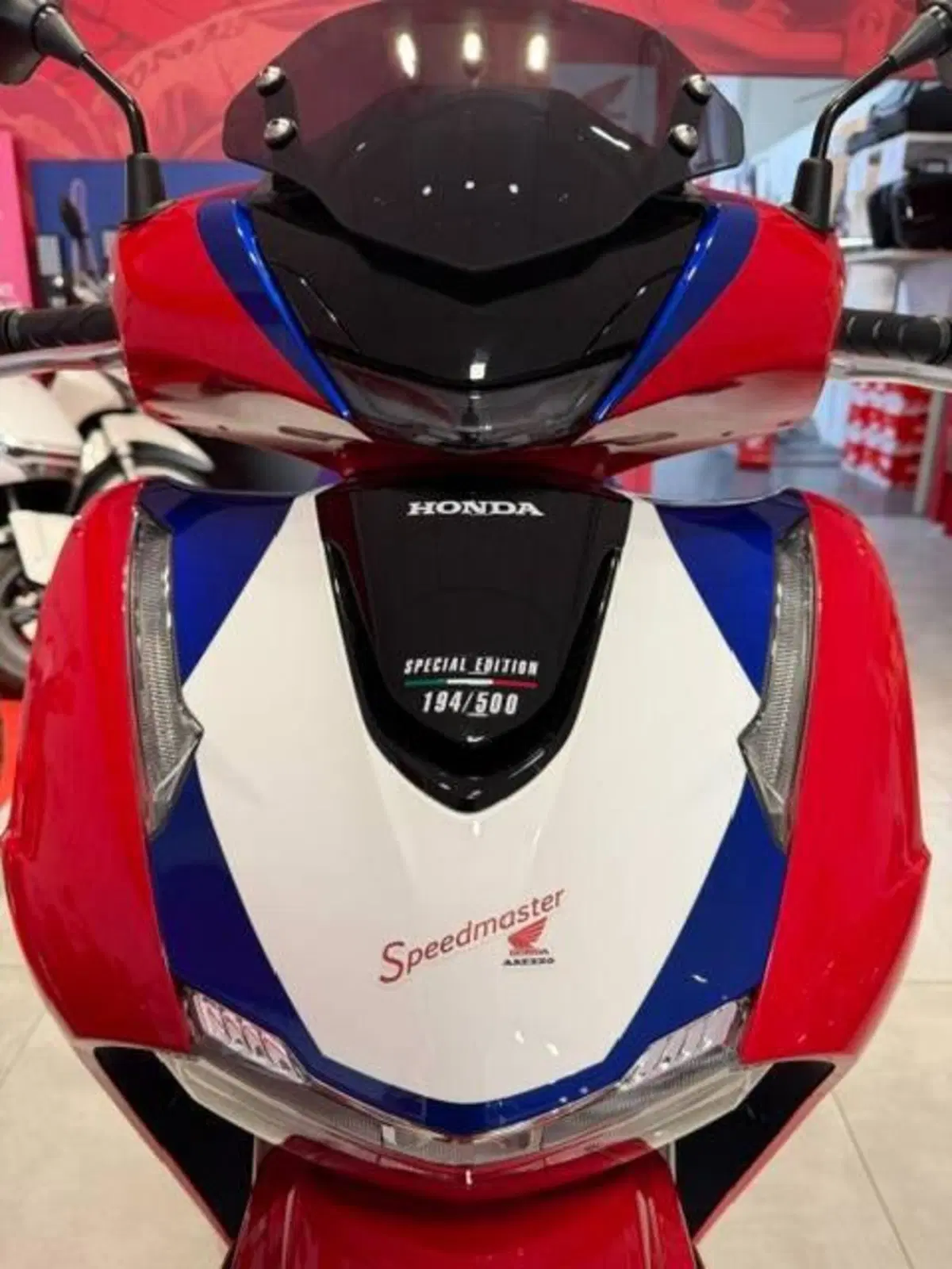 Honda SH 125 HRC Limited Edition (2026) (3)
