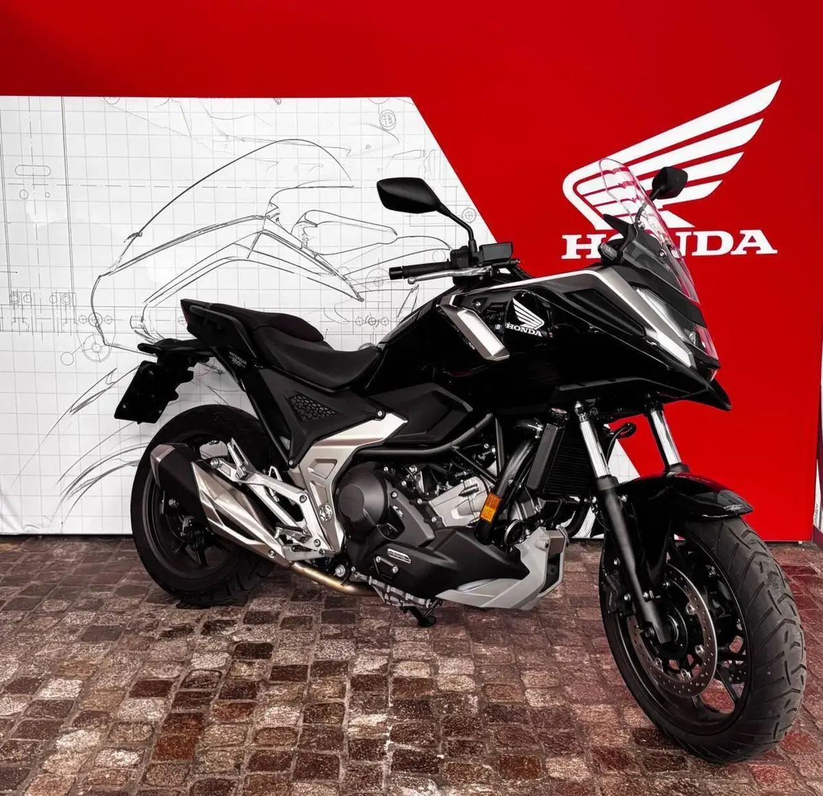 Honda NC 750 X DCT (2025 - 26)