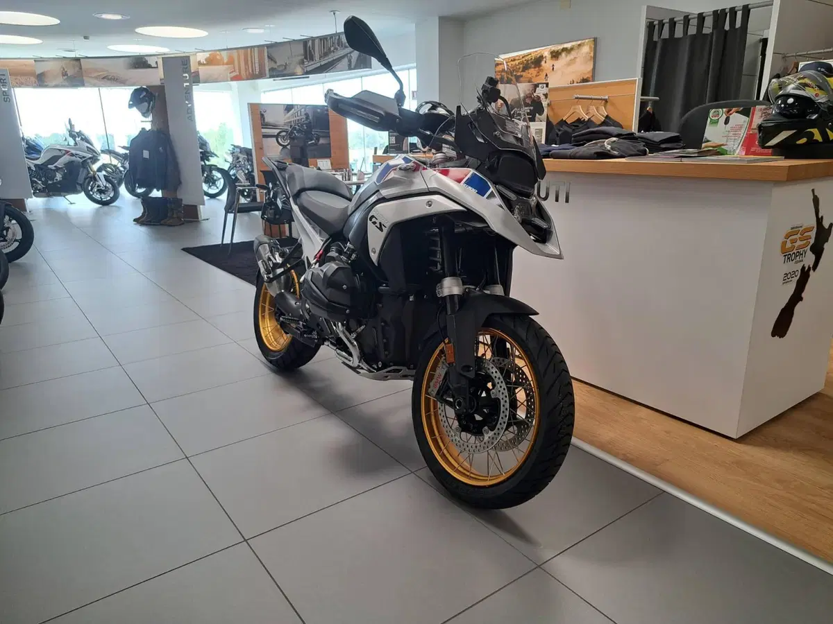 Bmw R 1300 GS Trophy (2023 - 26) (2)
