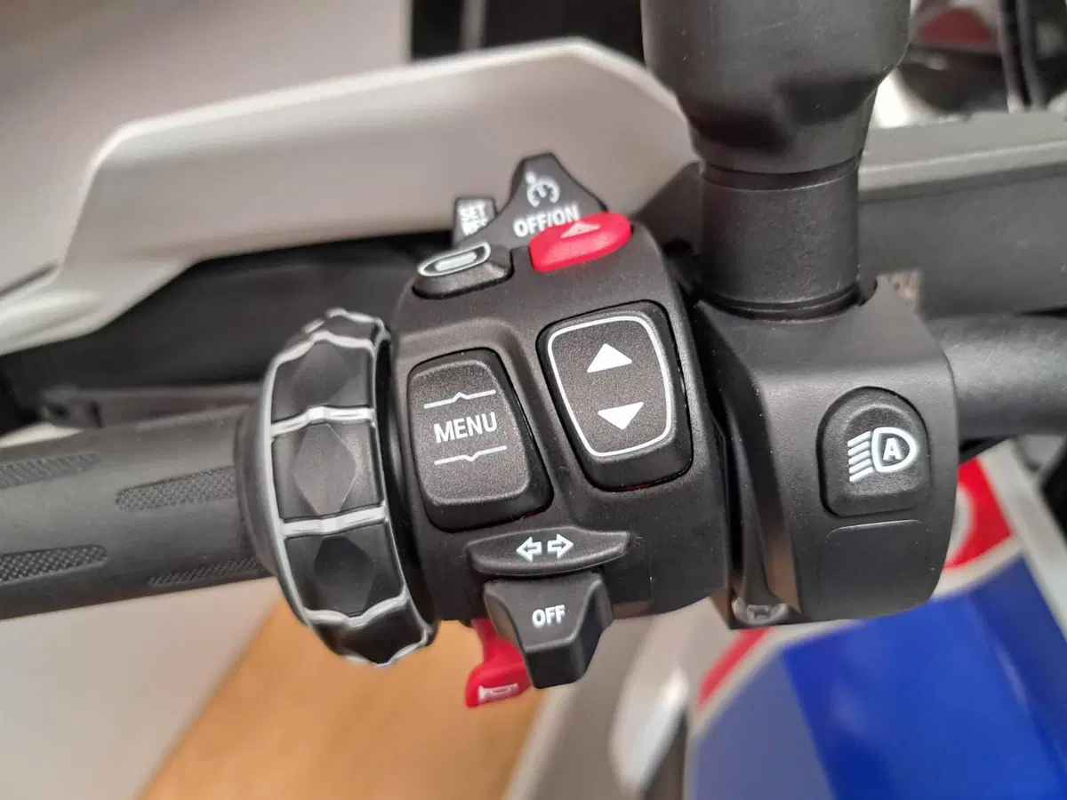Bmw R 1300 GS Trophy (2023 - 26) (6)