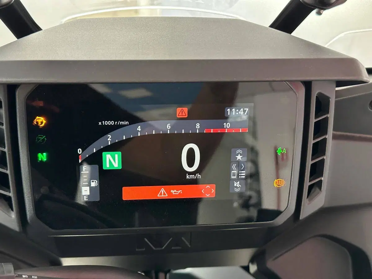 Honda NX500 (2026) (5)