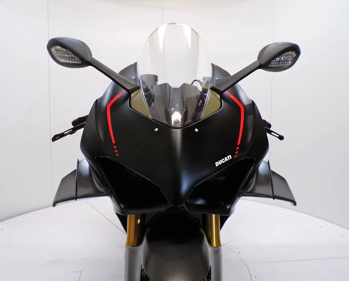 Ducati Panigale V4 1100 SP (2021) (9)