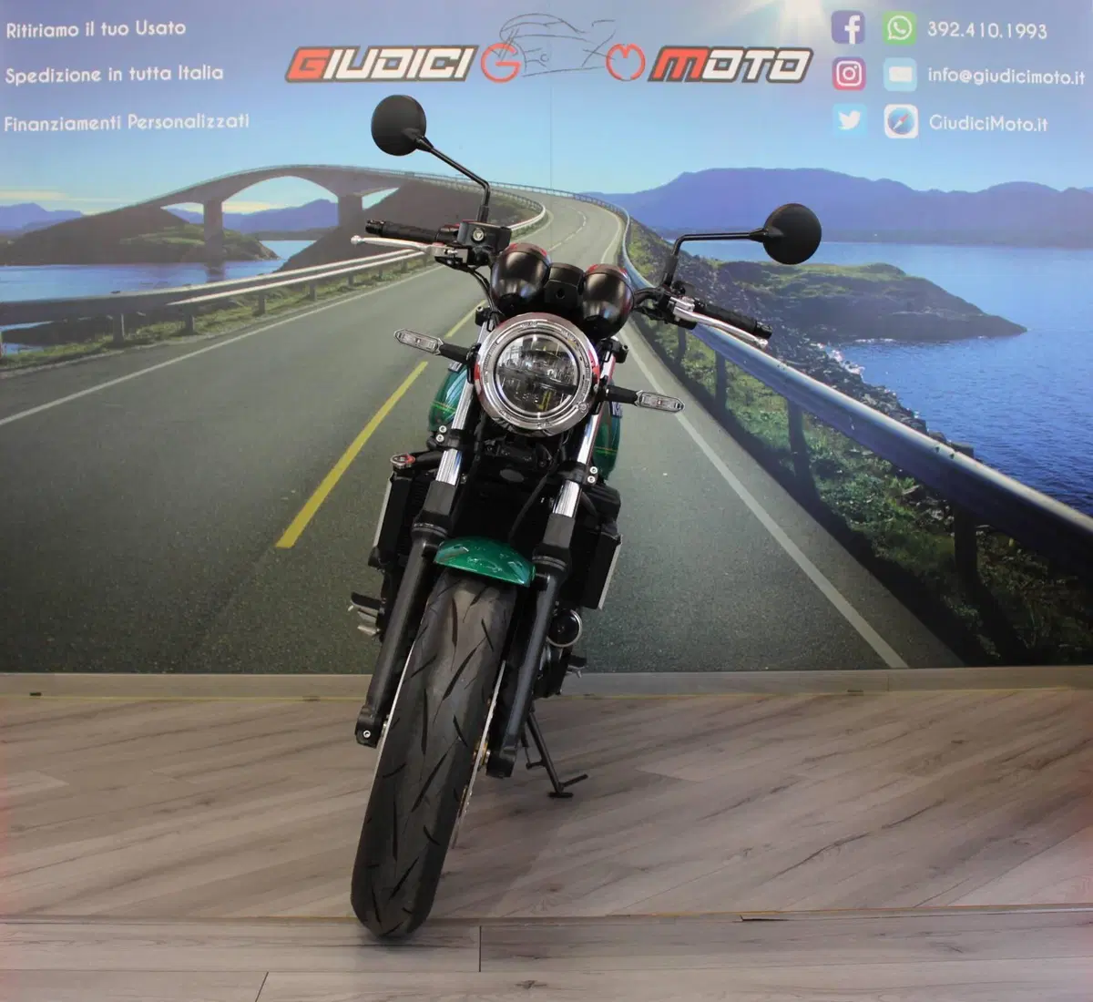 Kawasaki Z 650 RS (2022 - 24) (2)
