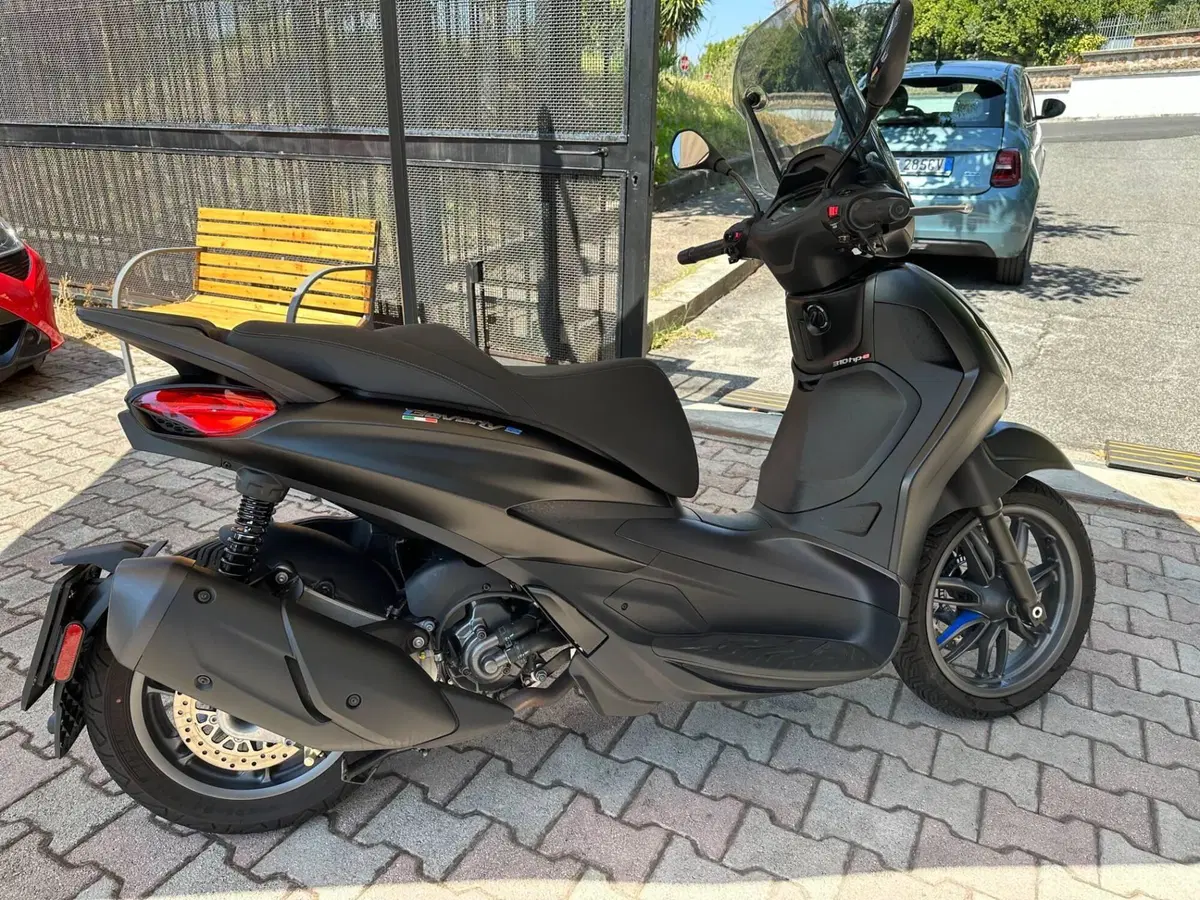 Piaggio Beverly 310 S (2025 - 26) (6)