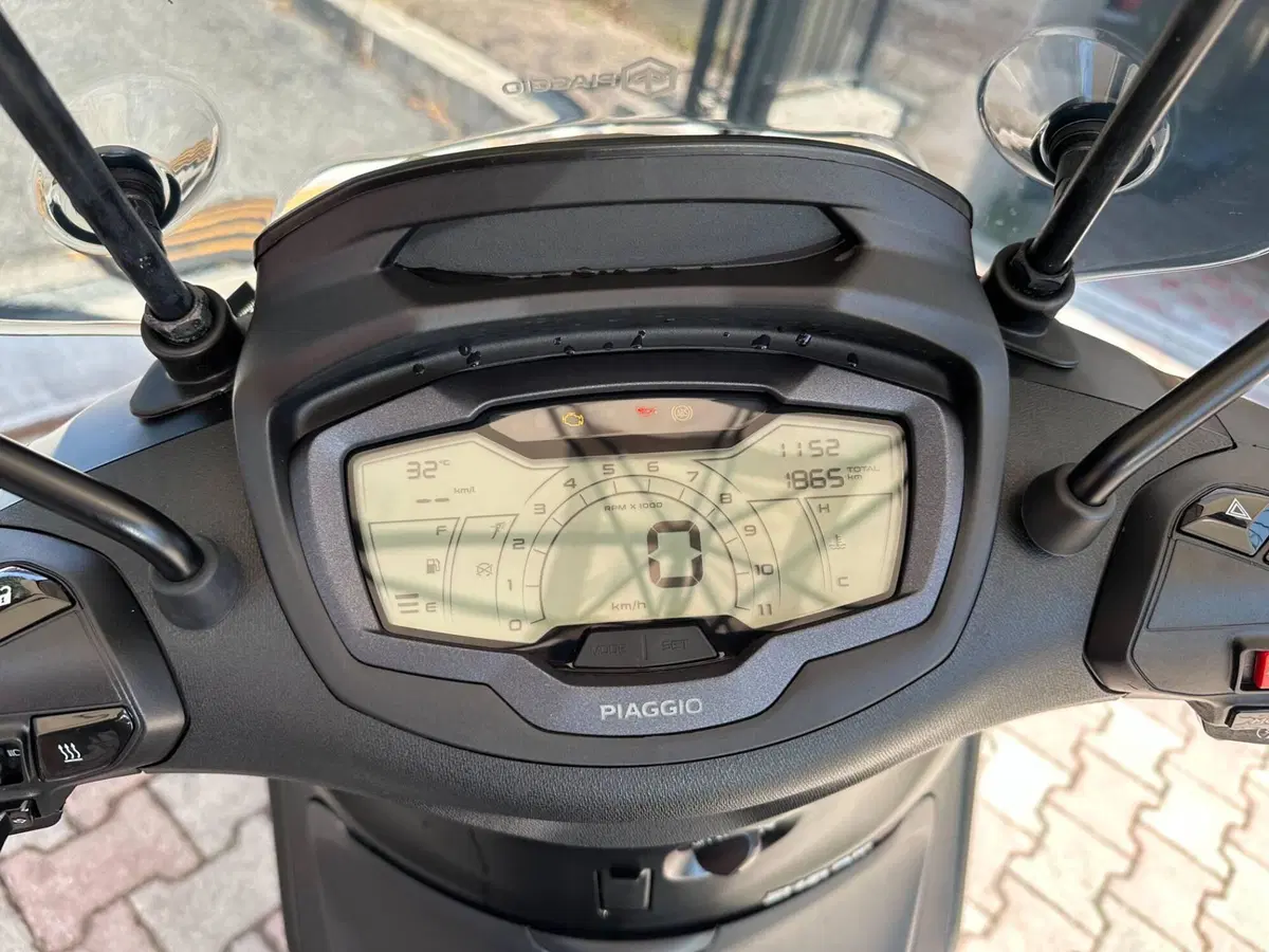Piaggio Beverly 310 S (2025 - 26) (7)