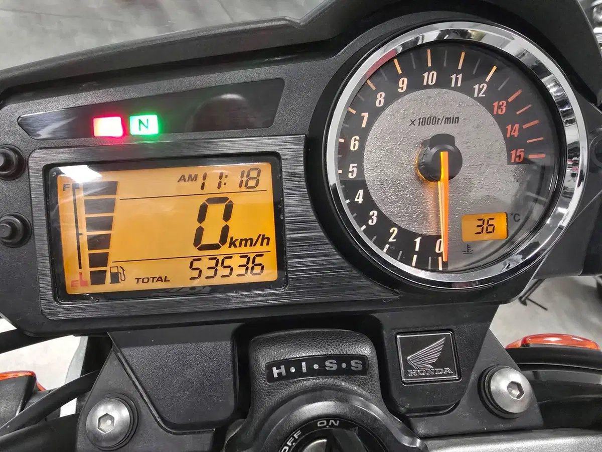 Honda Hornet 600 (2005 - 06) (5)