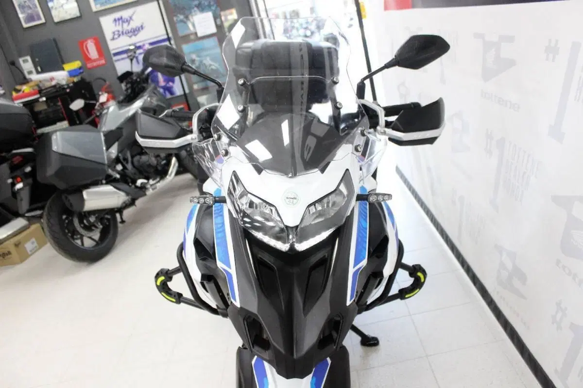 Benelli TRK 502 (2021 - 25) (4)