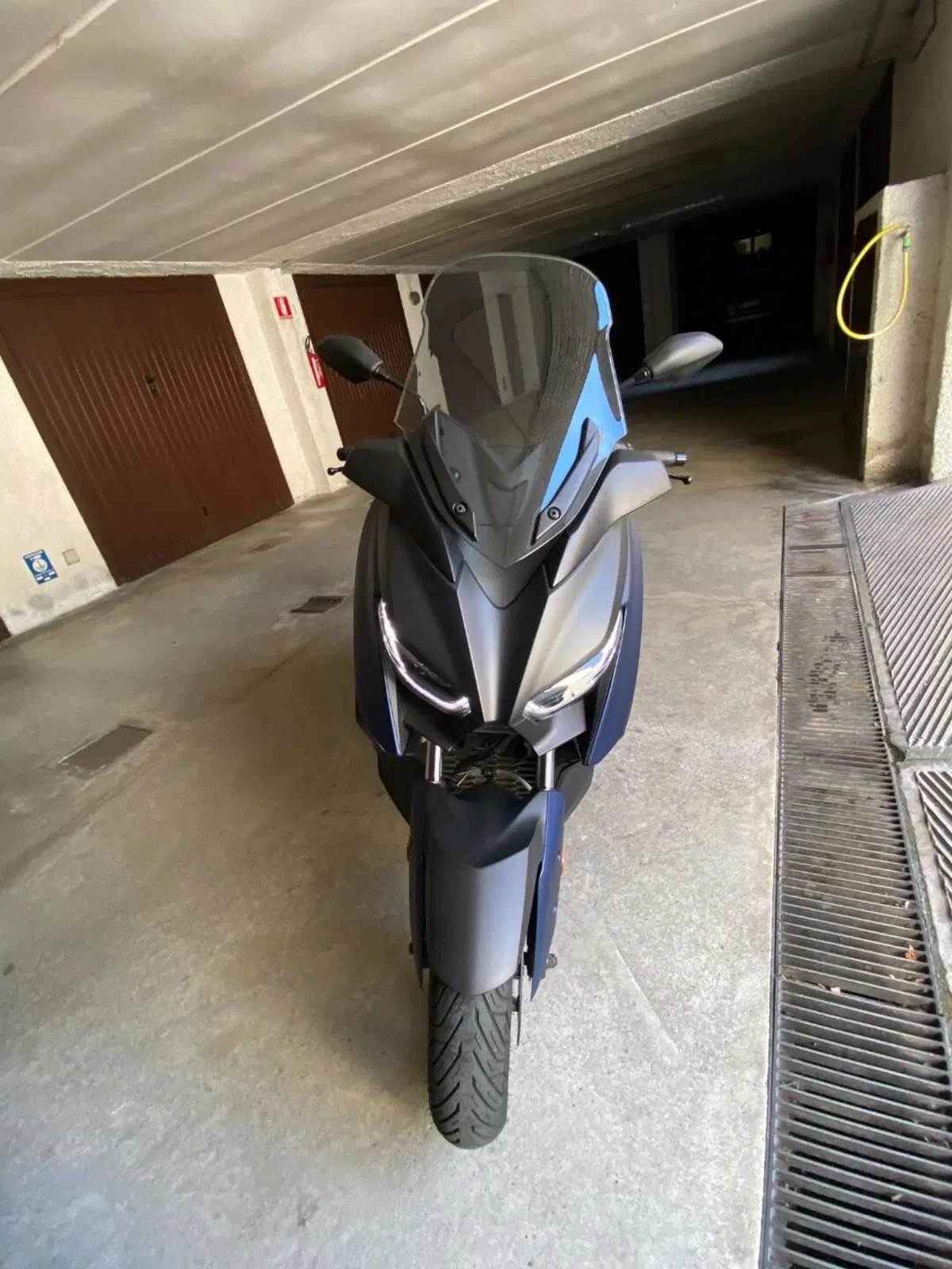 Yamaha X-Max 400 ABS (2017 - 20) (2)