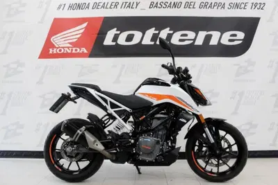 KTM 390 Duke (2021 - 23) usata