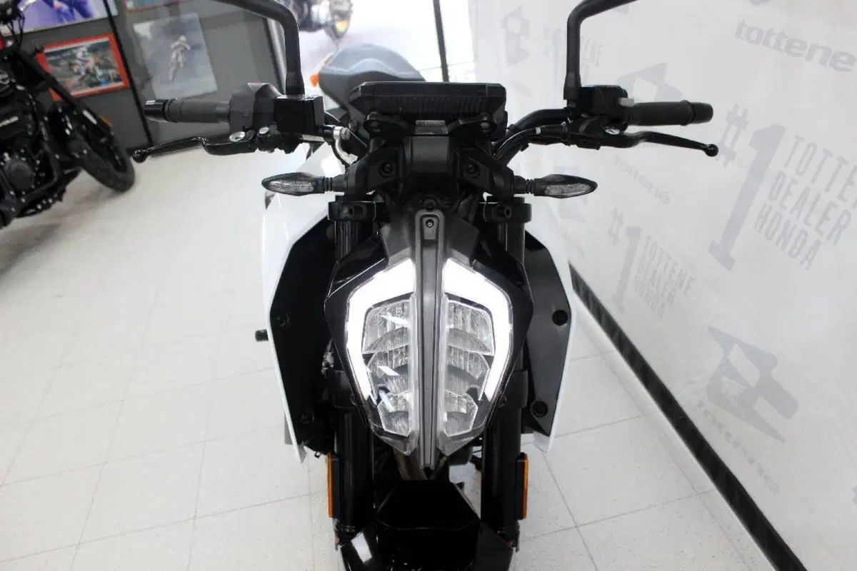 KTM 390 Duke (2021 - 23) (4)
