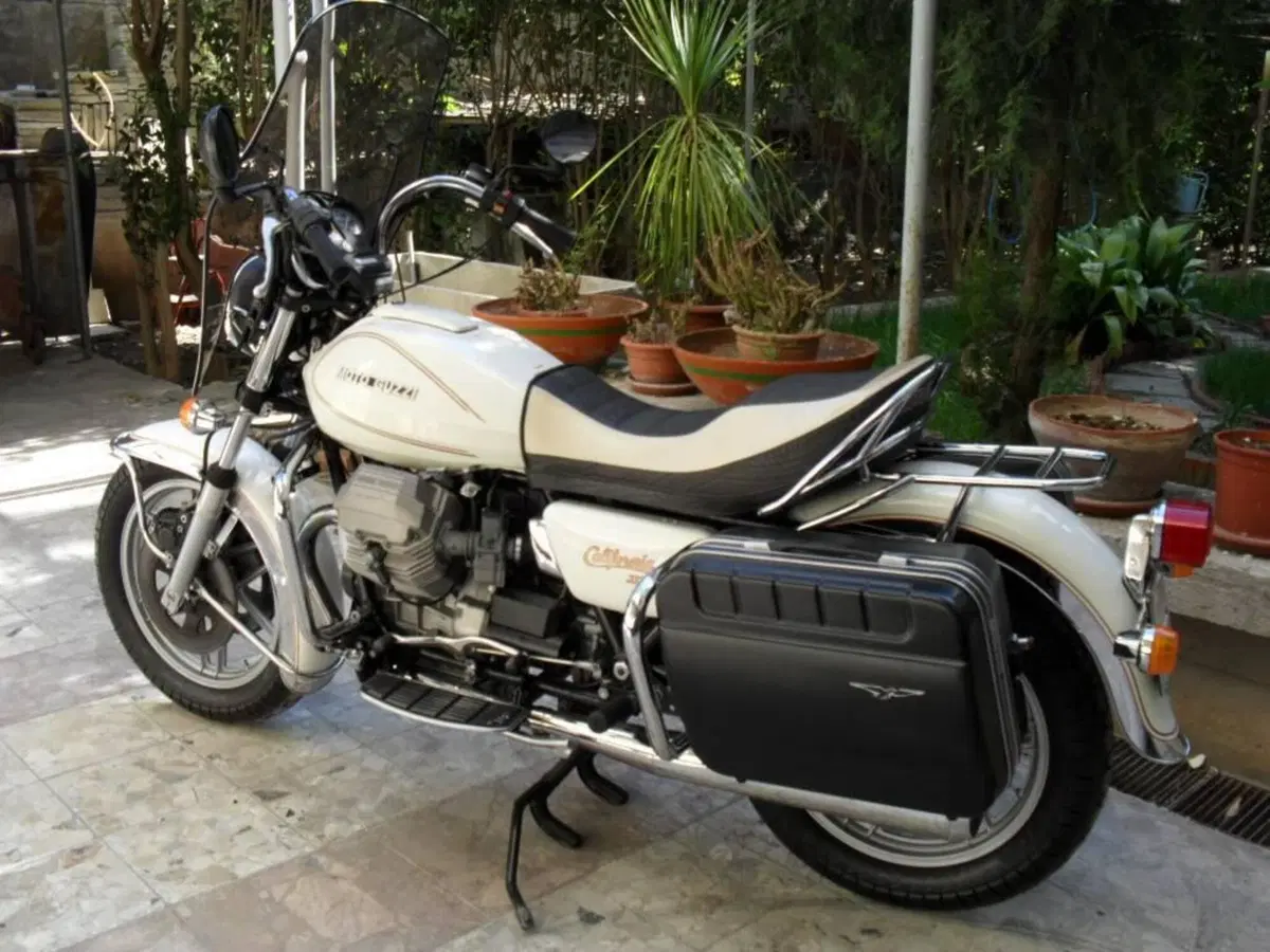 Moto Guzzi California II 1000 (8)