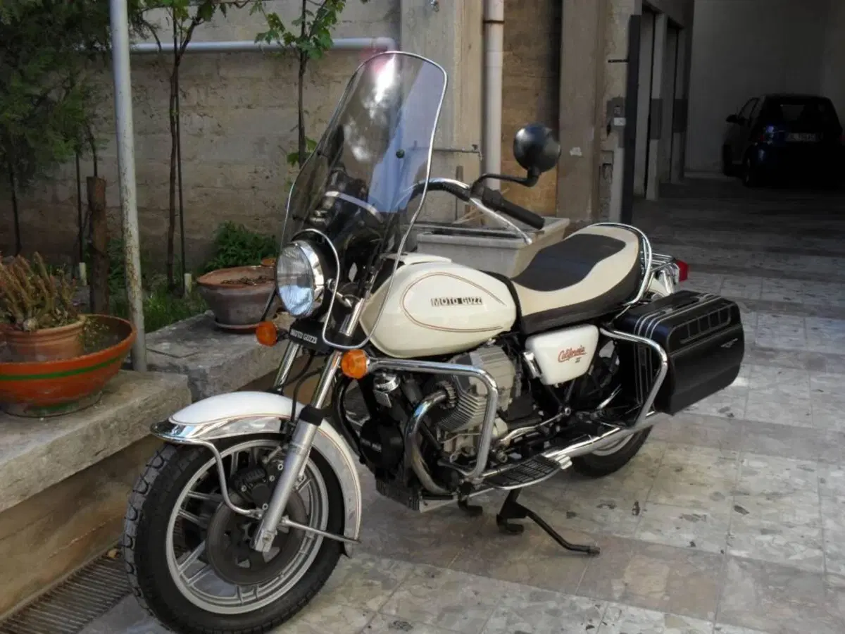 Moto Guzzi California II 1000 (9)