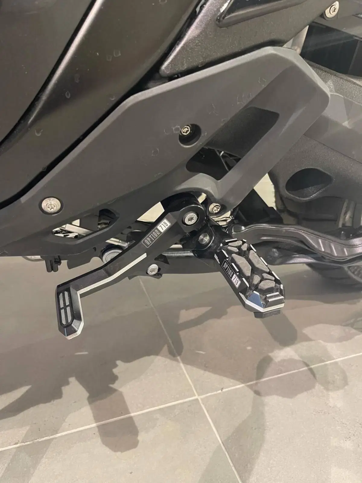 Bmw R 1300 GS Option 719 Tramuntana (2023 - 26) (3)