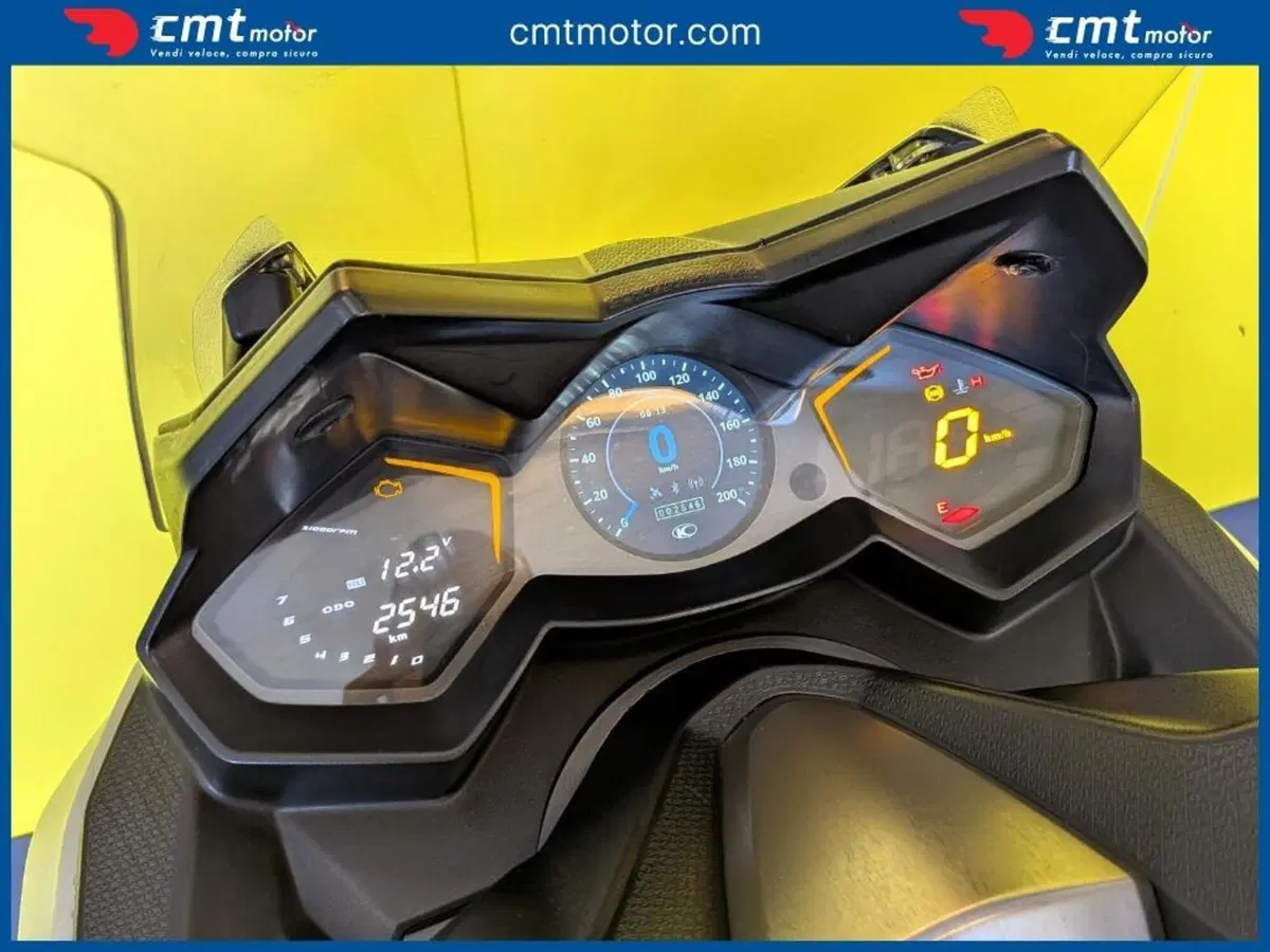 Kymco AK 550 (2017 - 19) (5)