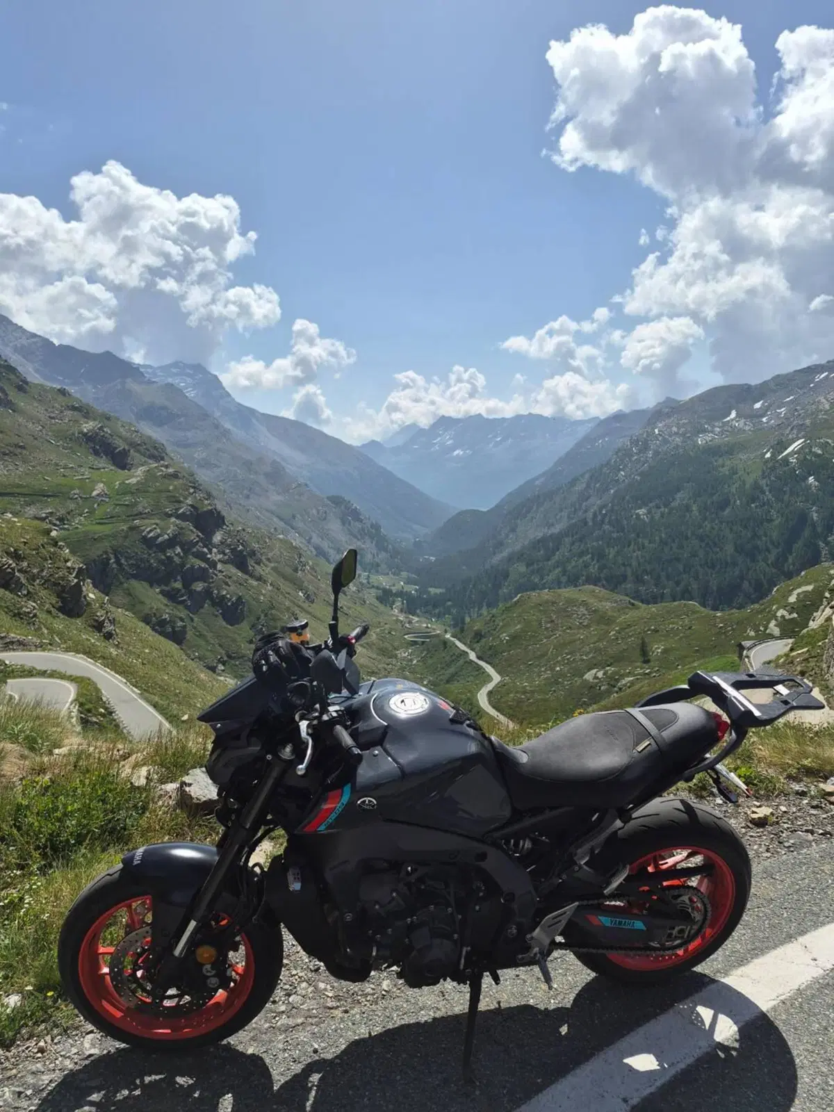 Yamaha MT-09 (2021 - 23) (2)