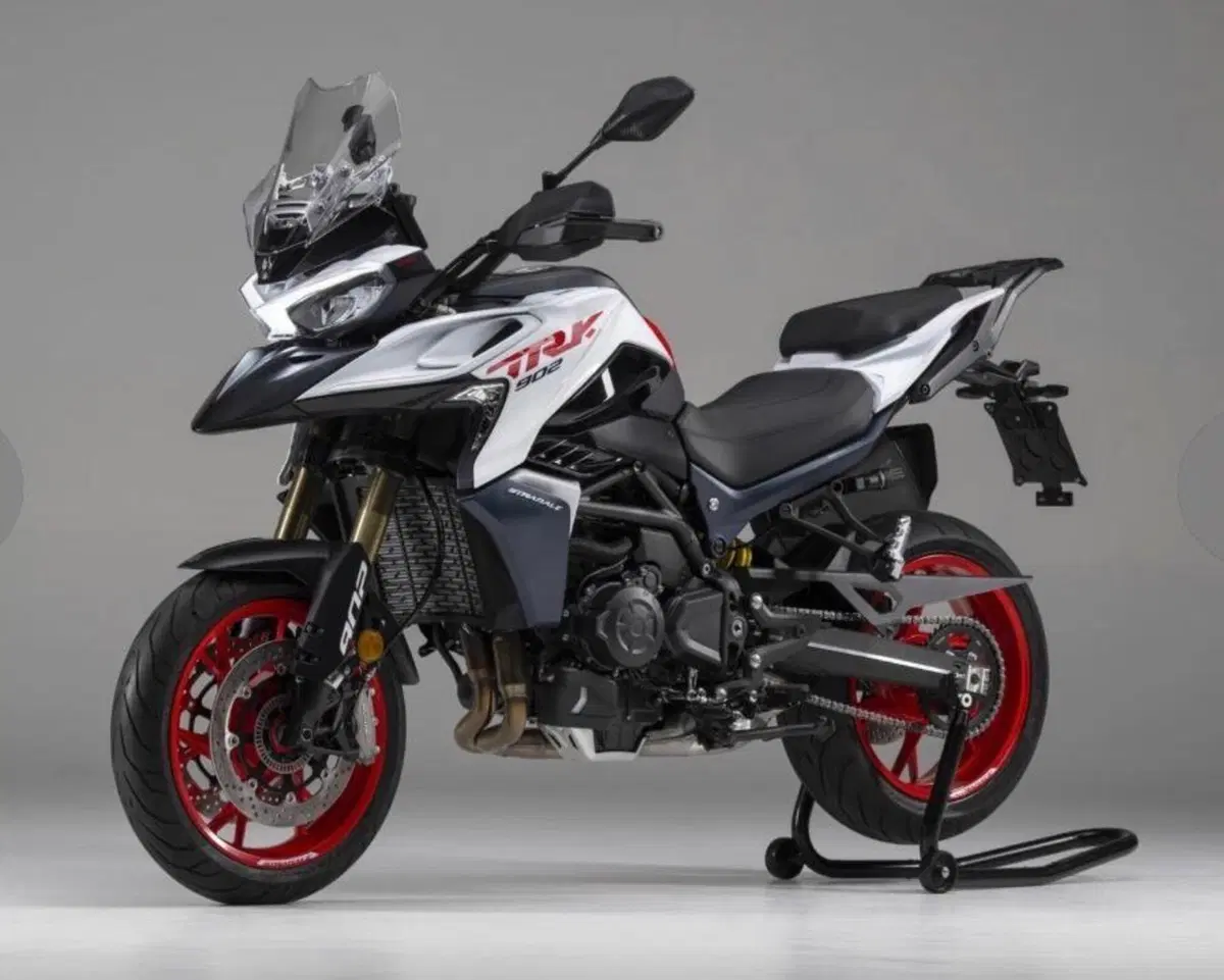 Benelli TRK 902 Xplorer (2026) (2)