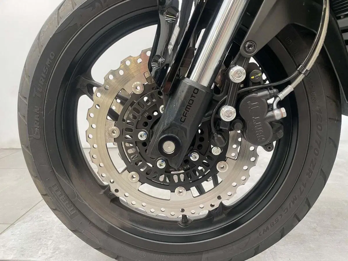 CFMOTO 650MT (2021 - 24) (12)