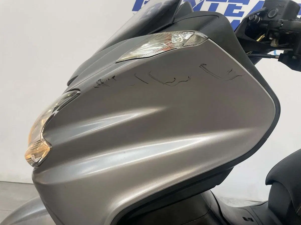 Yamaha Majesty 400 ABS (2011 - 14) (3)
